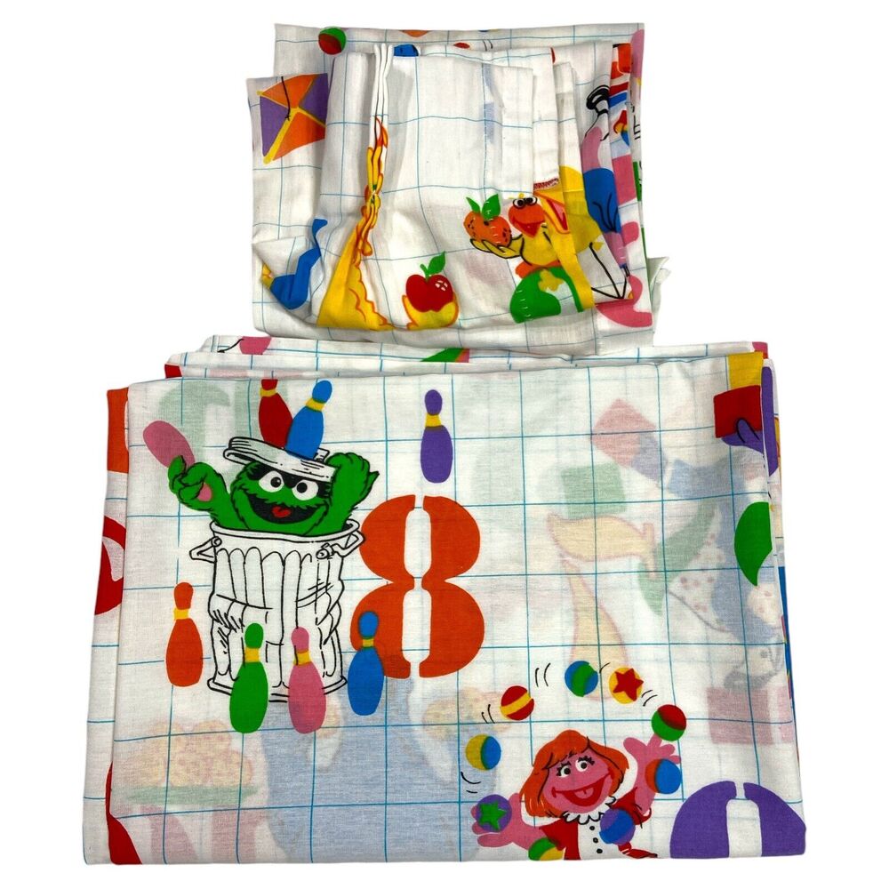 Vintage Sesame Street Muppets J.P. STEVENS NUMBERS Kids Flat Sheet Curtain Set